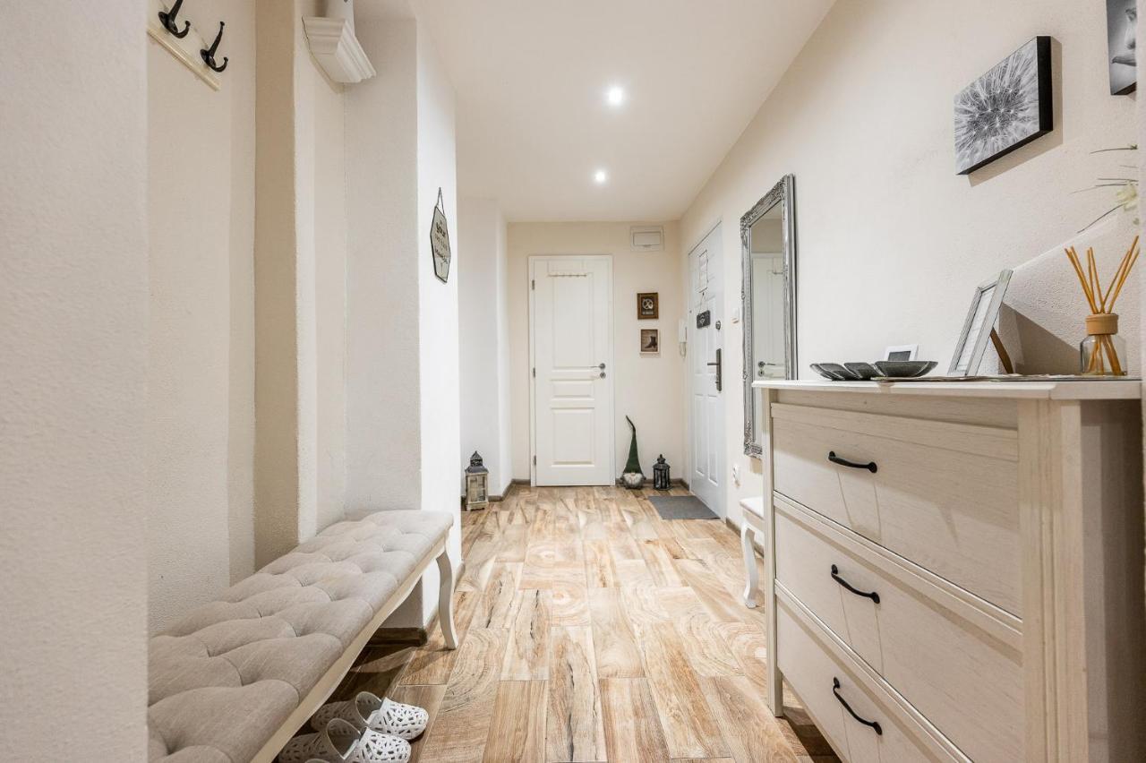 Old Town Apartment Podtatranskeho Кошице Экстерьер фото