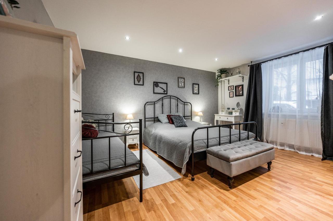 Old Town Apartment Podtatranskeho Кошице Экстерьер фото